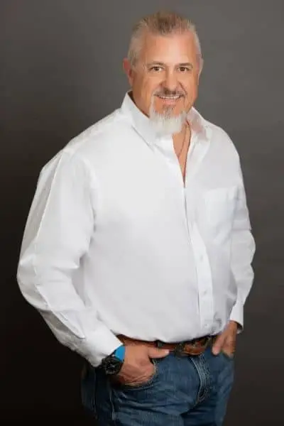 Guy Wells